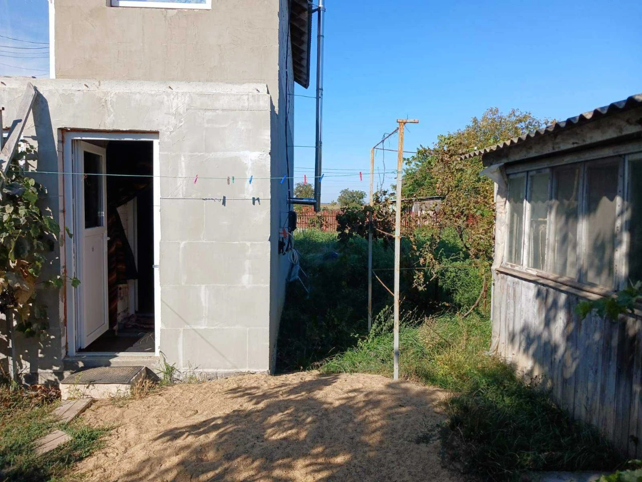 Продам двоповерховий будинок