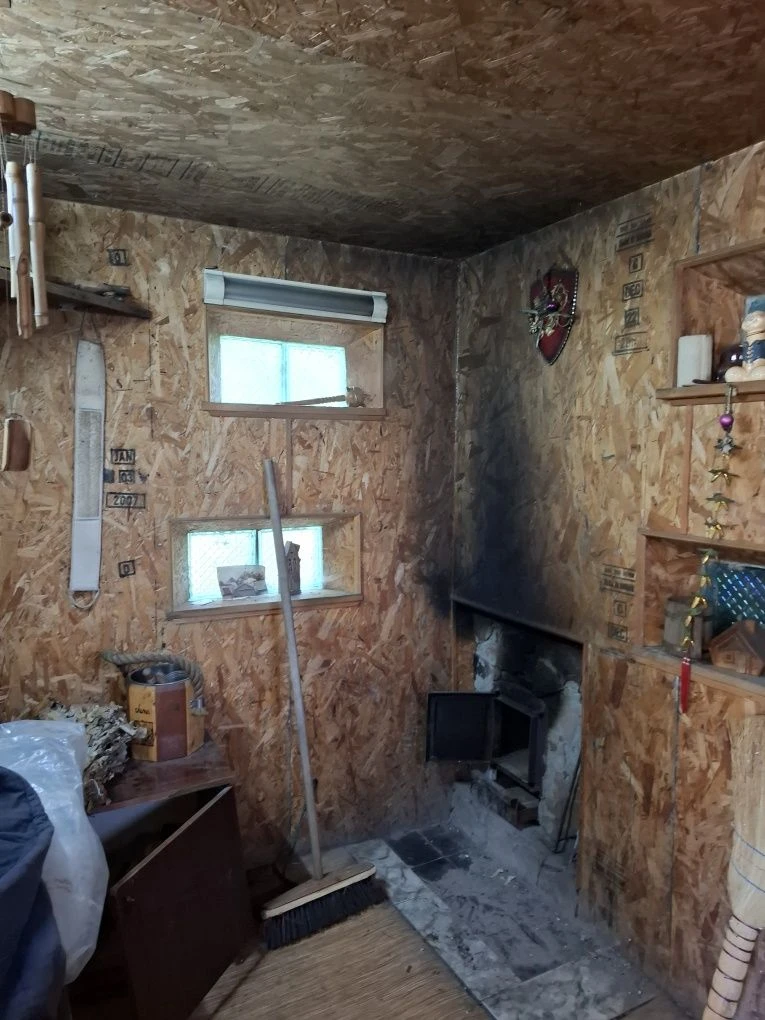 Дом с ухоженным садом и баней в ближайшем пригороде!