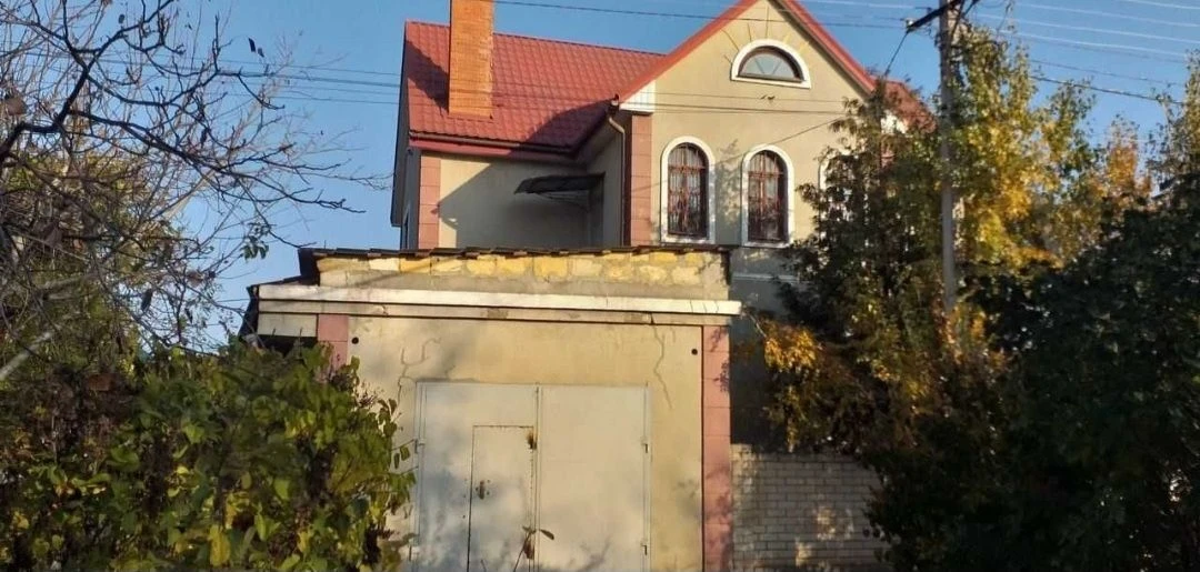 Продаж капітального будинку в Чорноморську