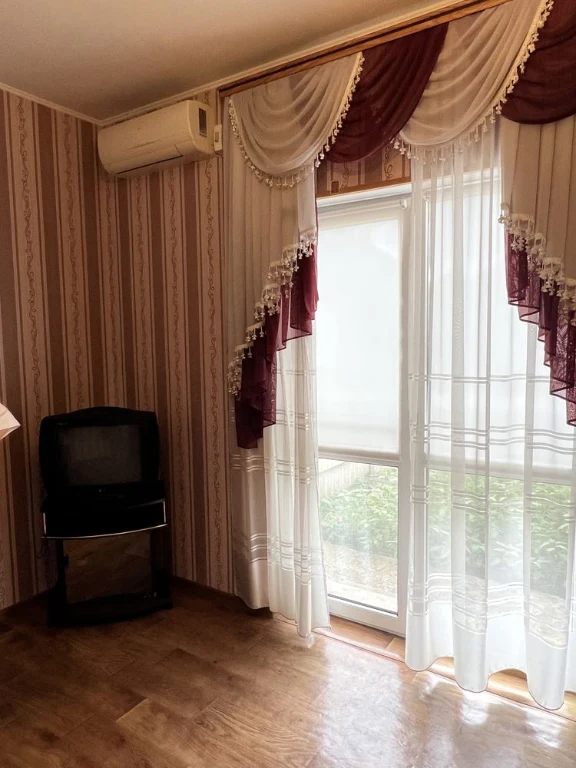 Продам Таунхаус, 3 комнаты, Ремонт