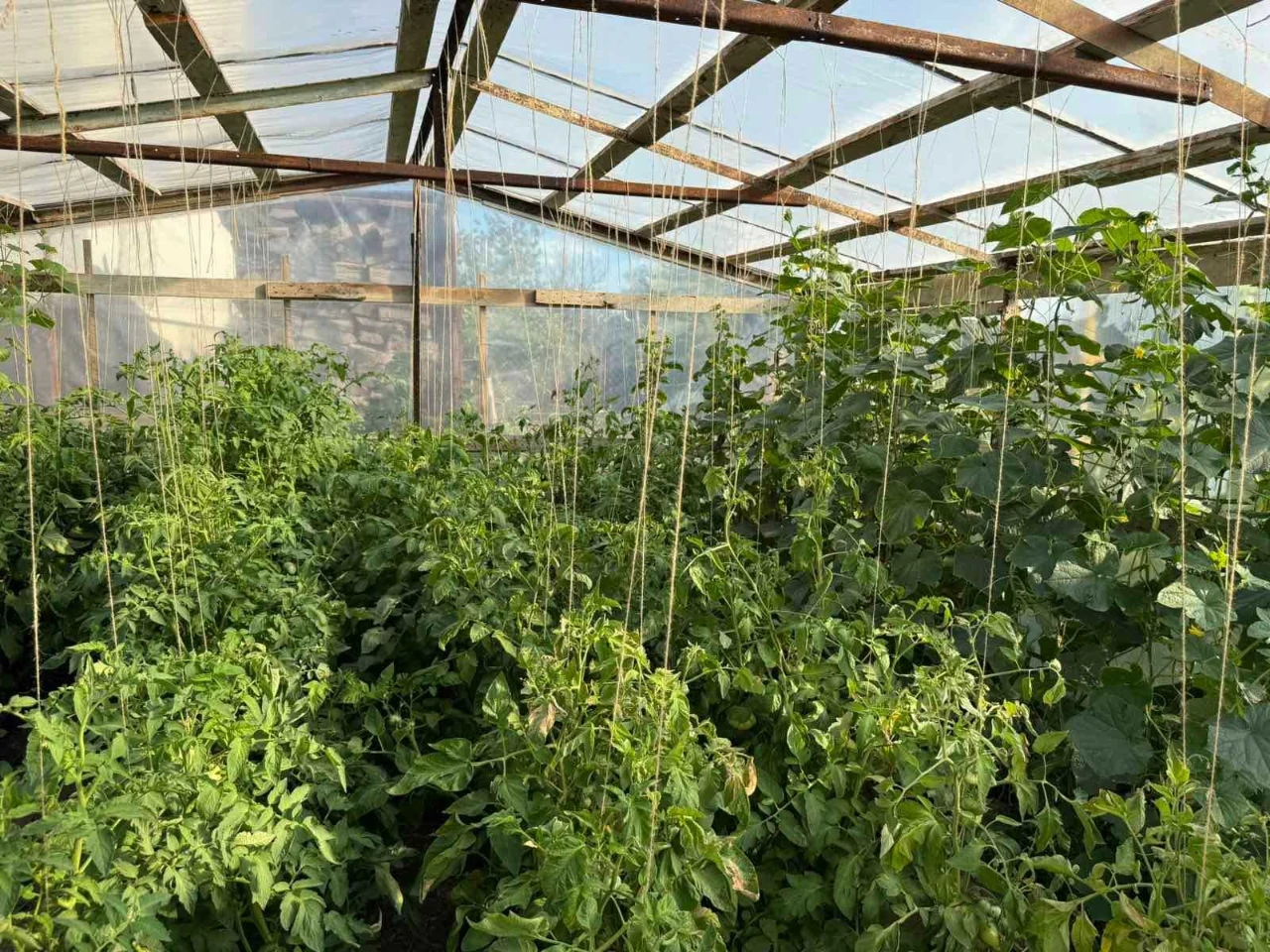 Продам якісний будинок з терасою