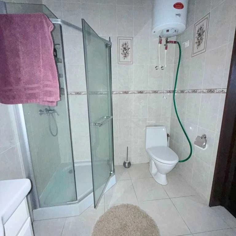 Продаж будинку біля моря з ремонтом!