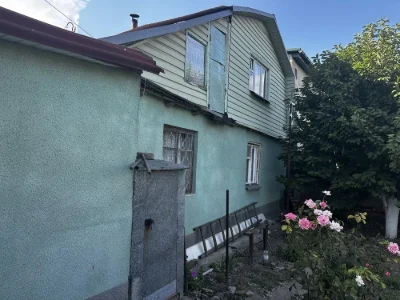 Продам домик в Черноморске