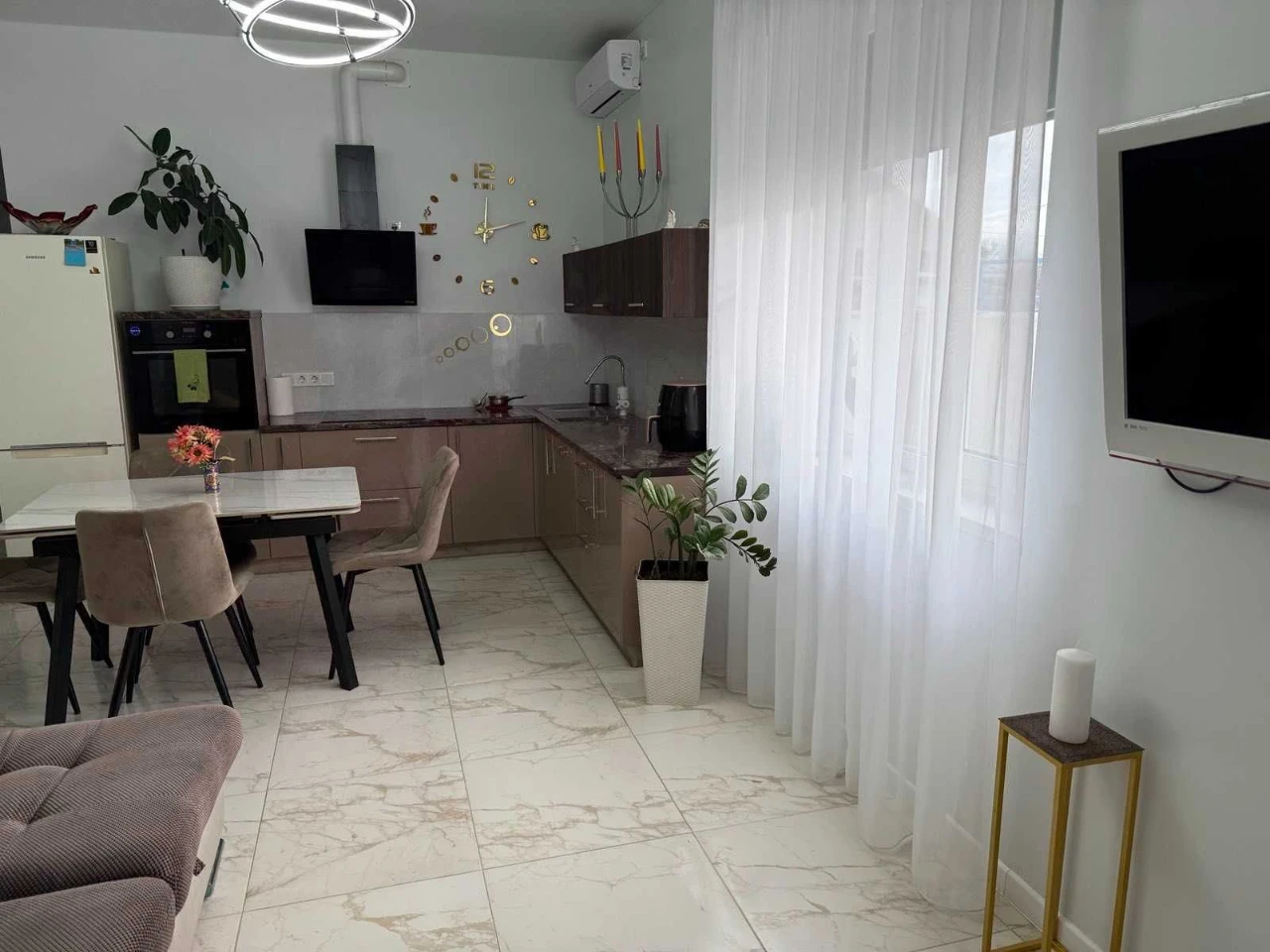 Продам будинок біля моря