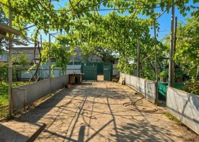 Продам дом в пригороде Черноморска