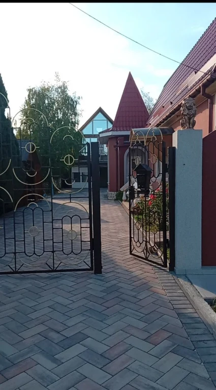 Продажа 2 х этажного дома