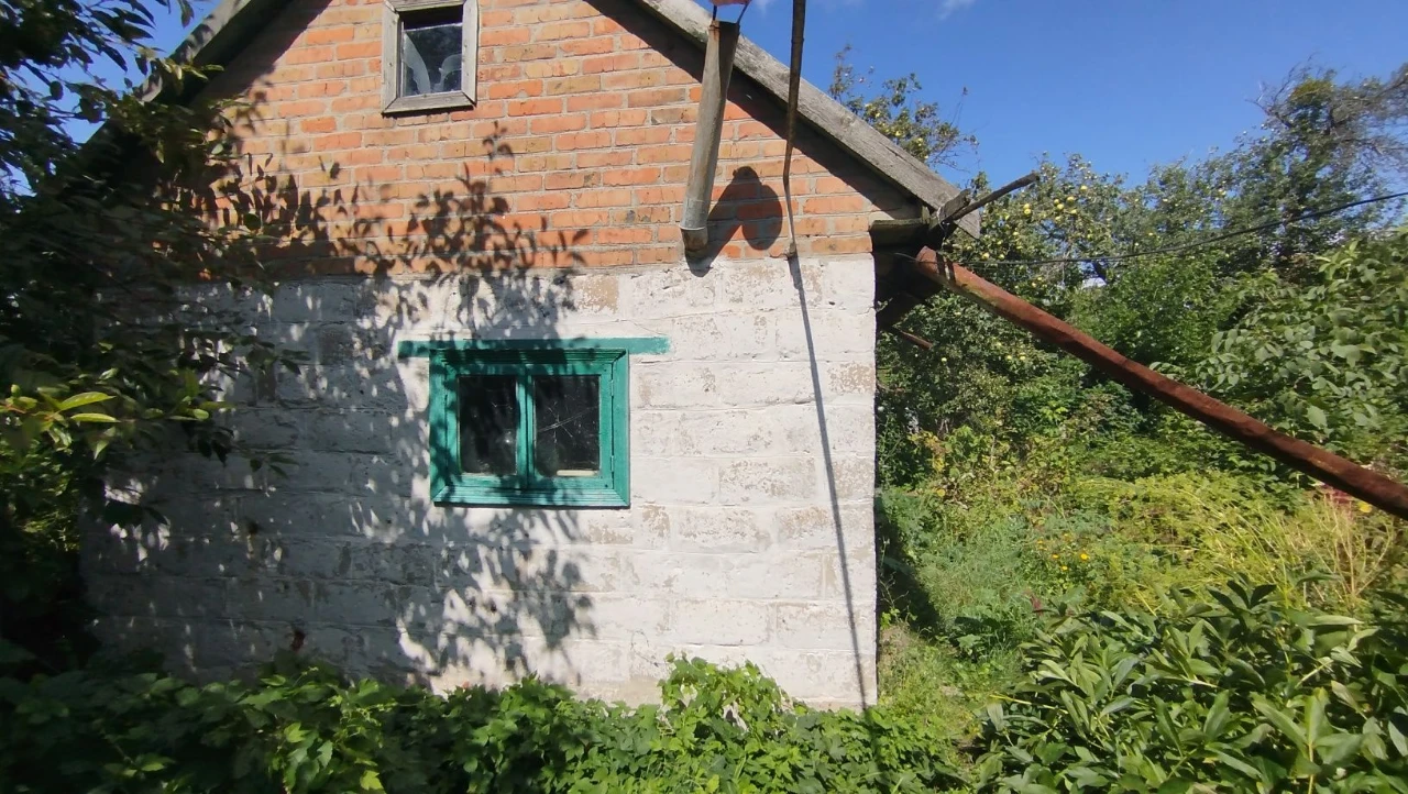 Продам будинок м. Гадяч, пров.Захисників України,10