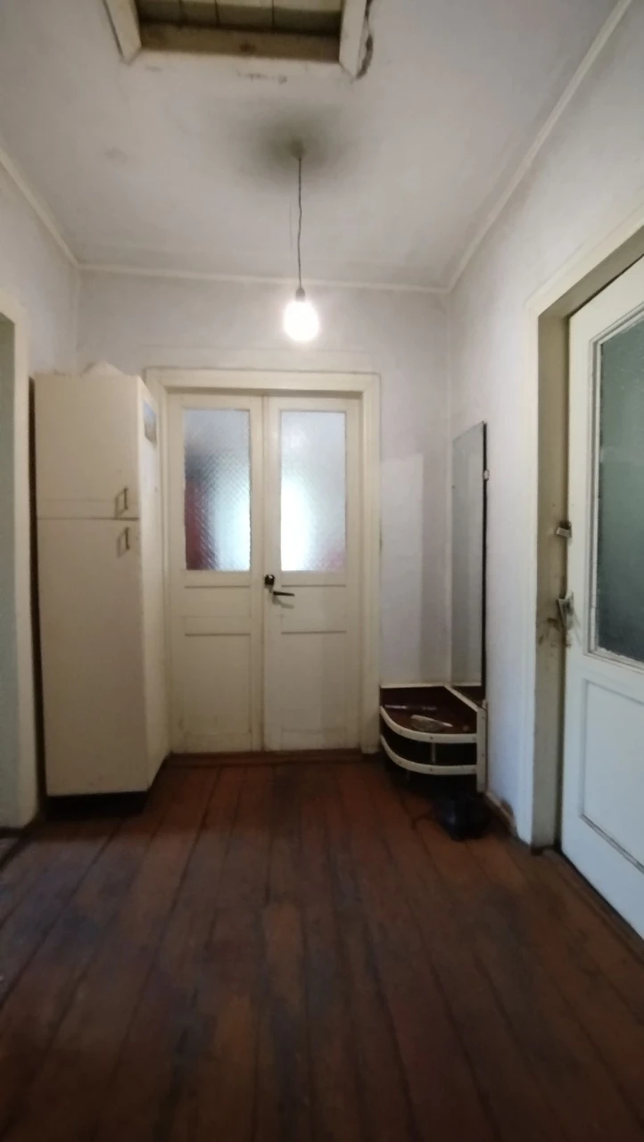 Продам будинок м. Гадяч, пров.Захисників України,10