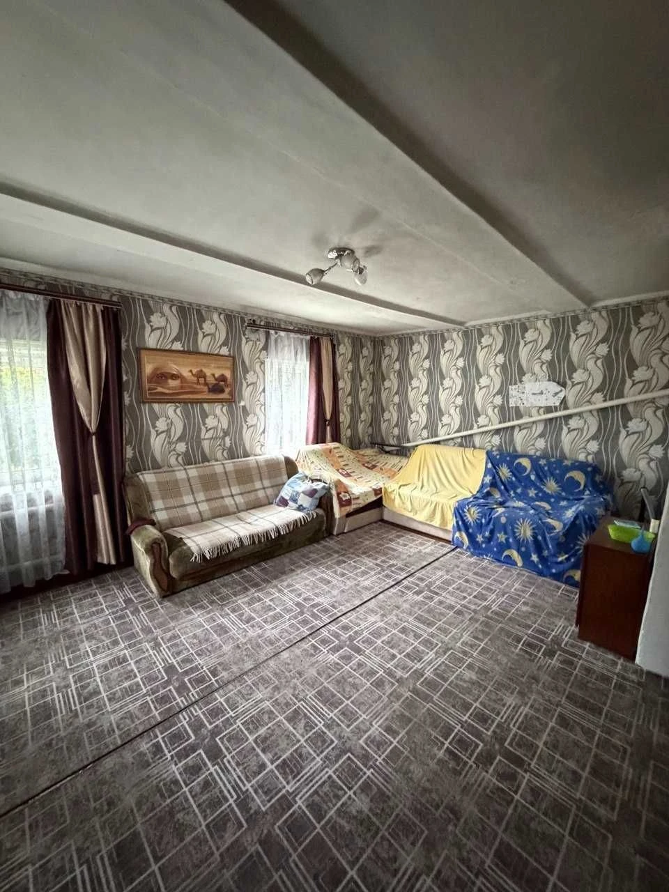 Продаж будинку в передмісті (с. Вельбівка).