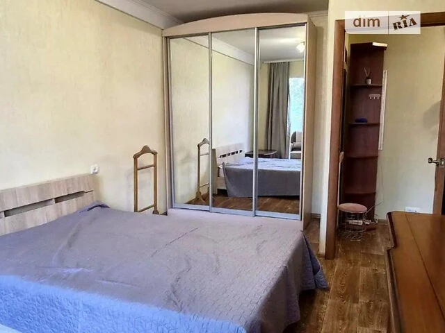 For sale 1-room apartment 33 sq. m on Obolonskyi Avenue 31 • ID 34