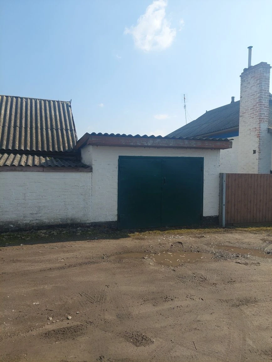 Продам будинок в м.Глобине