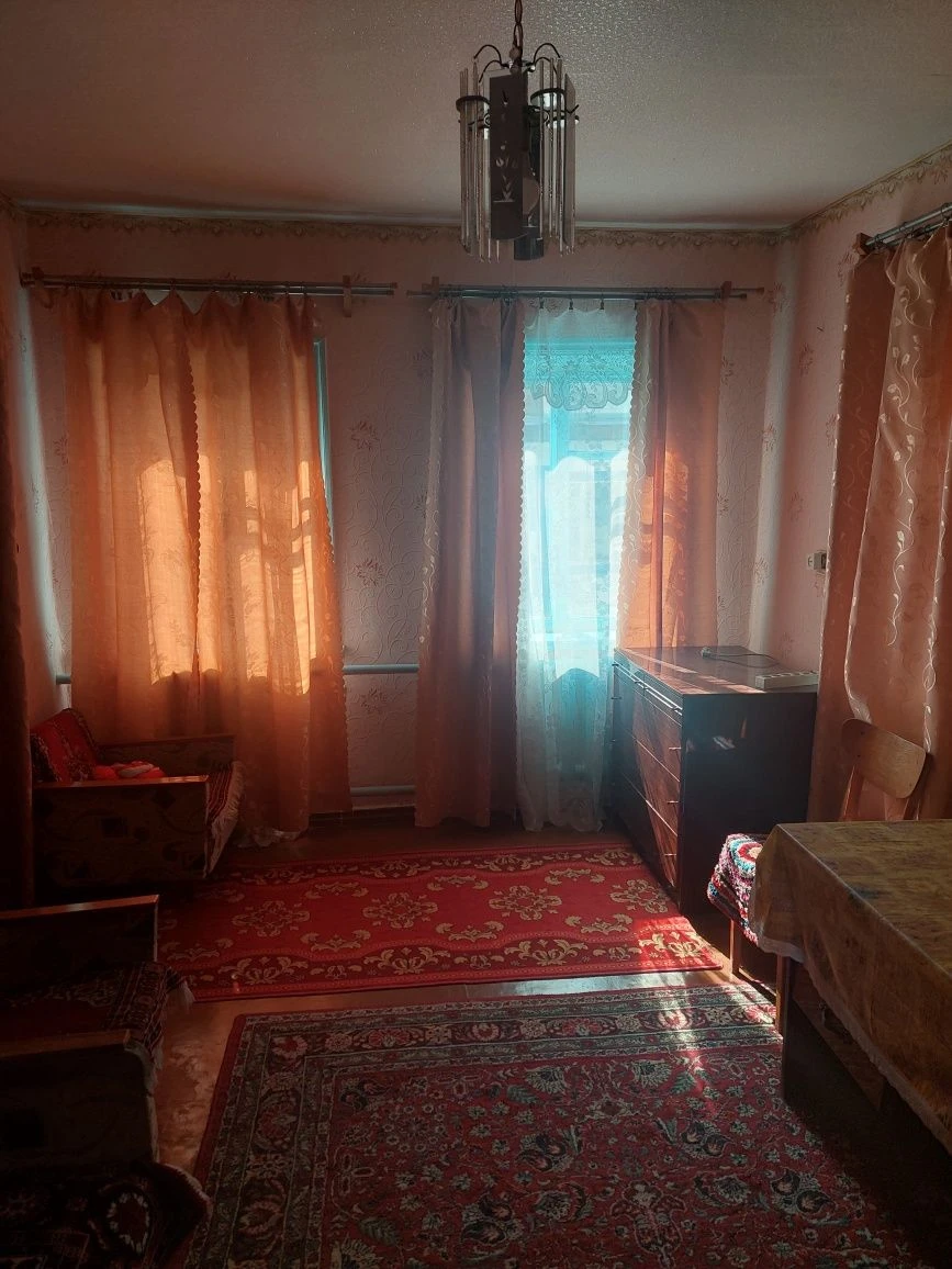 Продам будинок в м.Глобине