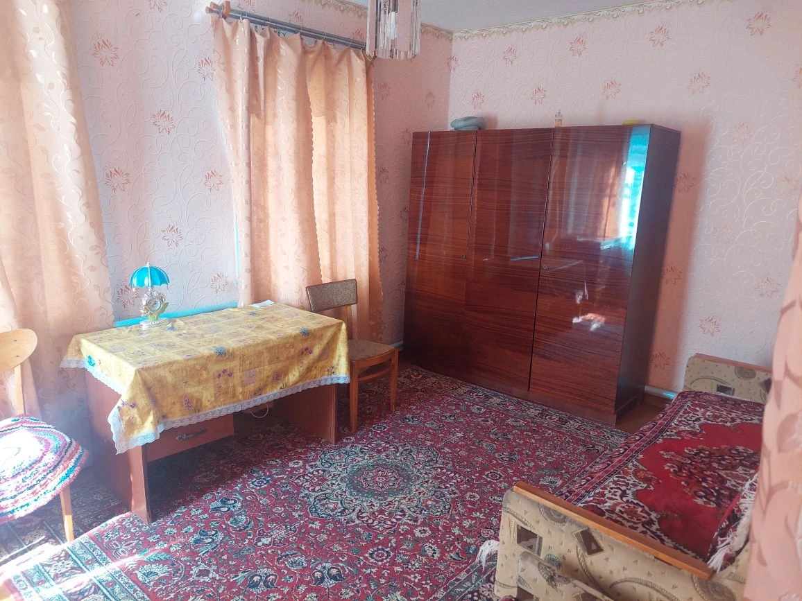Продам будинок в м.Глобине