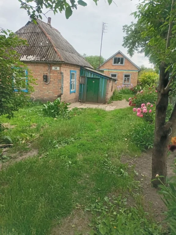 Продам маленький будинок