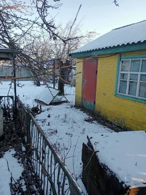 Продаж добротного будинку у центрі м. Гребінка. Державні про