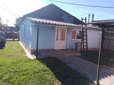продам будинок в м Зіньків