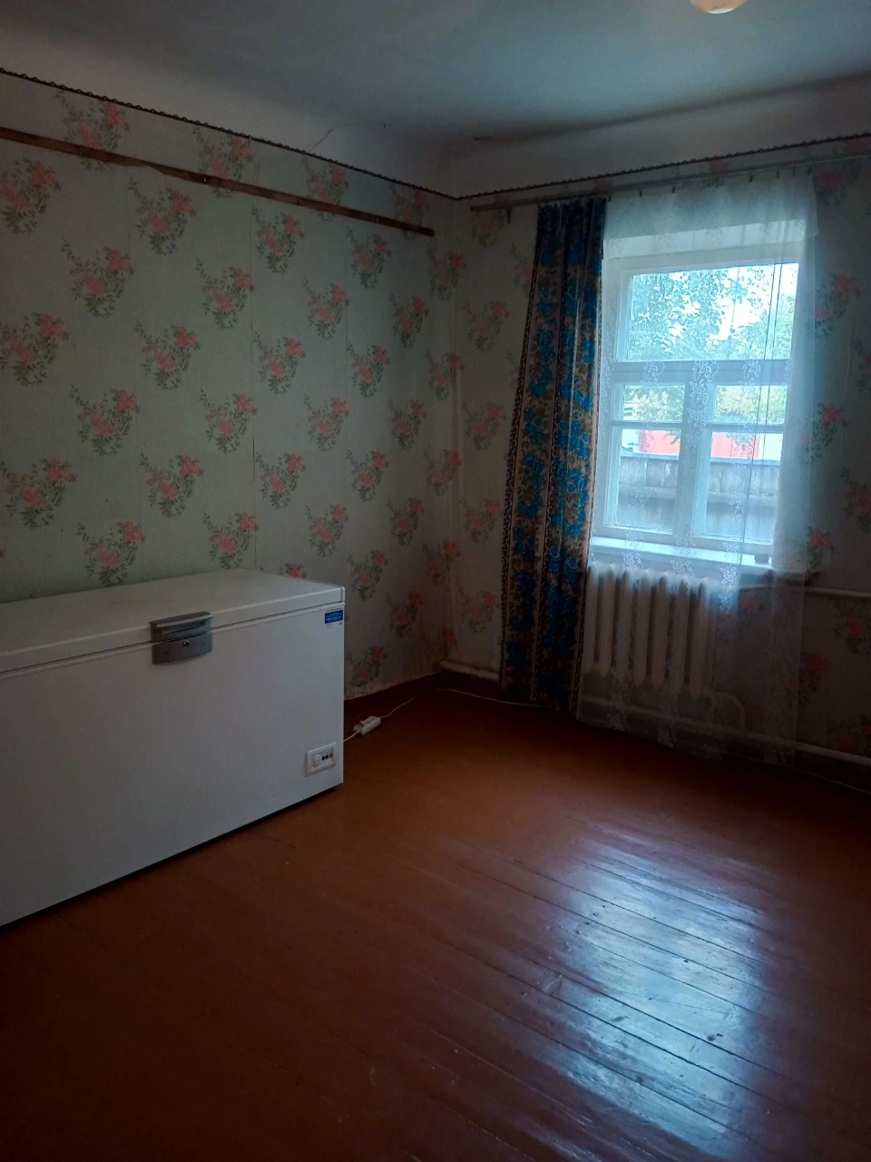 ПРОДАЖ житлового будинку в м. Карлівка!