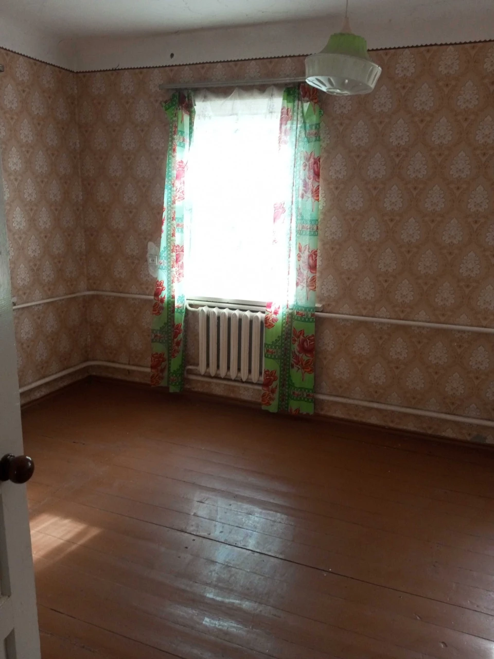 ПРОДАЖ житлового будинку в м. Карлівка!