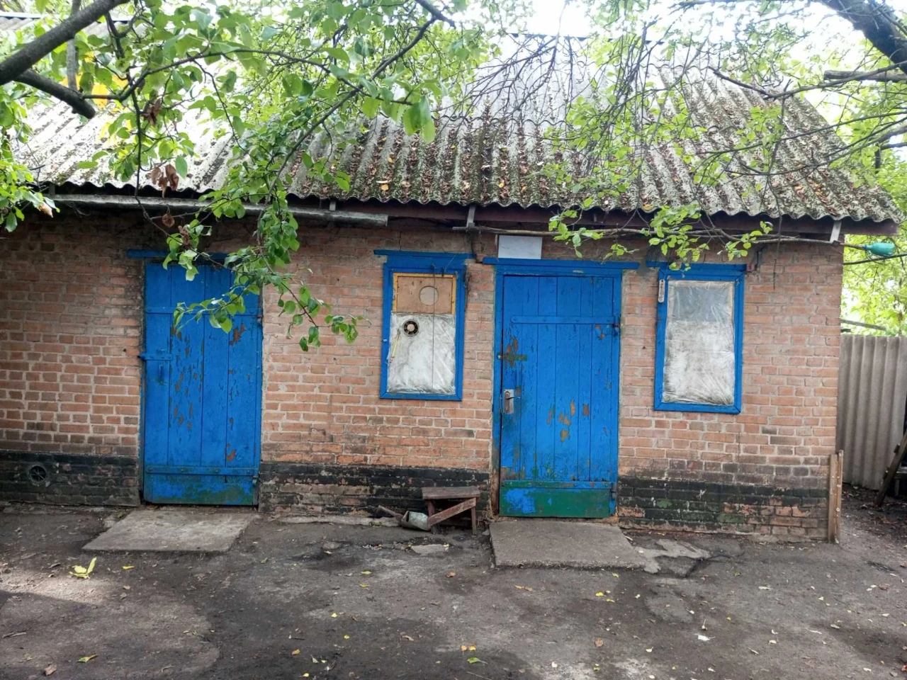 ПРОДАЖ житлового будинку в м. Карлівка!