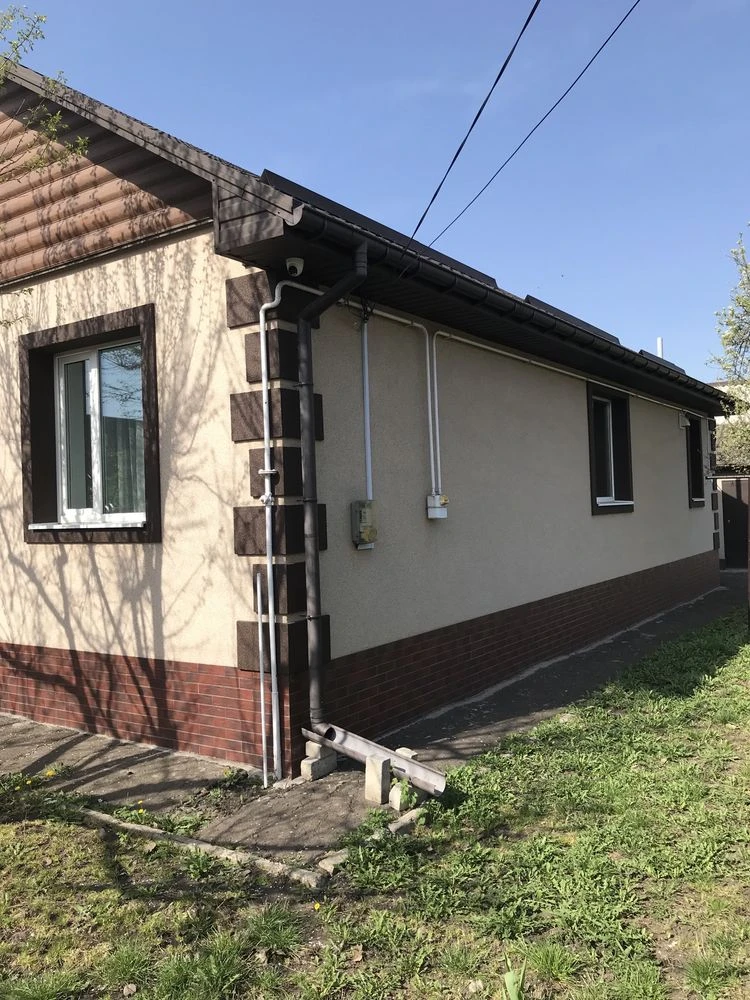 Продам Будинок в місті Карлівка.Полтавська область.