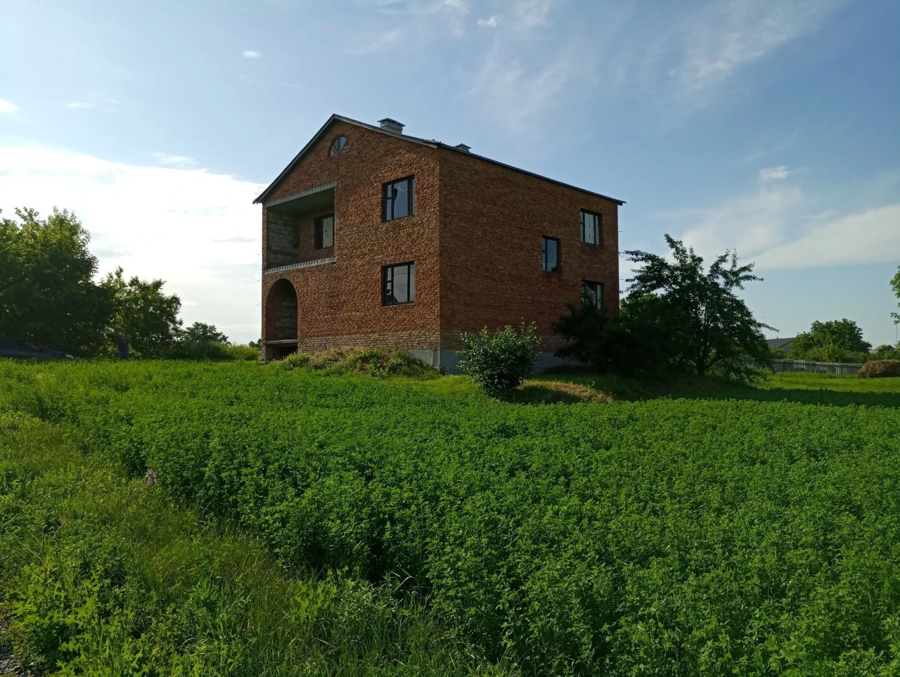 Продам будинок в мальовничому місці біля річки Ворскла