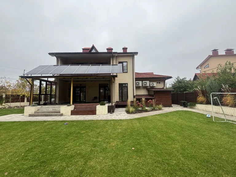 Продам будинок   4 рівня