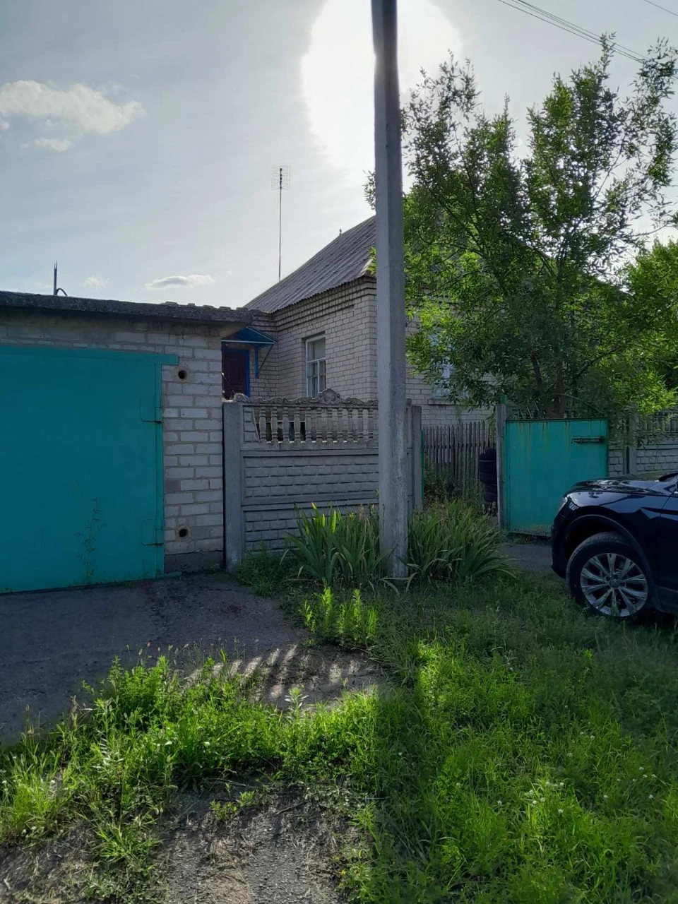 Продаж житлового будинку