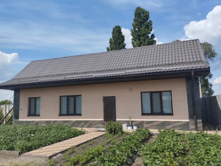 Продається будинок (незавершене будівництво)