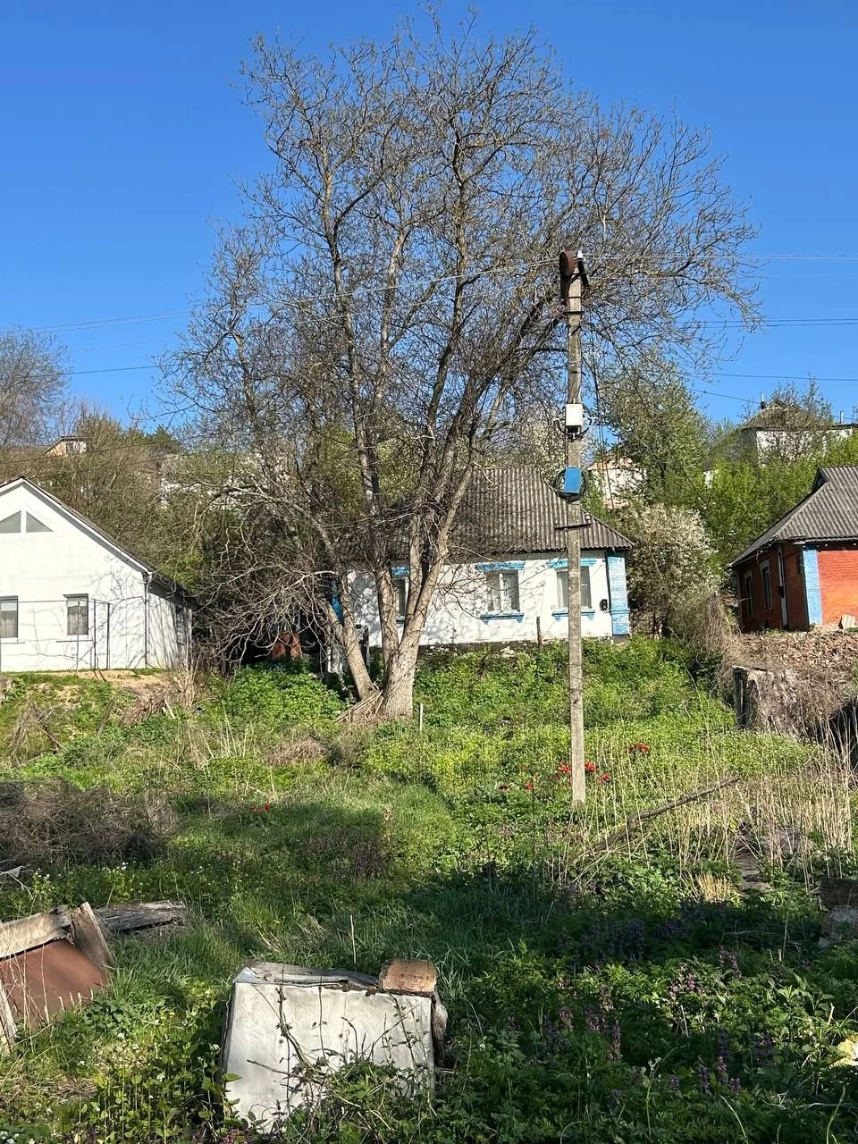 Продам житловий будинок р-н 1-ї школи