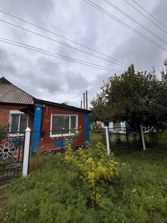 Продаж будинків на одному подвірʼї Полтавська обл. м Лубни