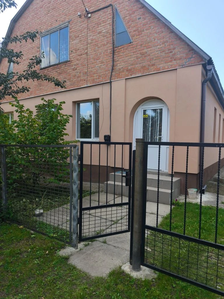 Будинок у мікрорайоні Південний