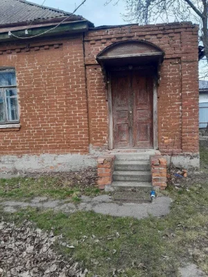 Продам будинок по вул Бульварна 3