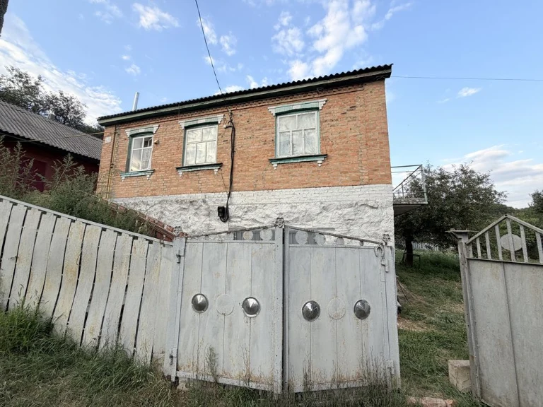 Цегляний будинок 92 м² вул Залізнична