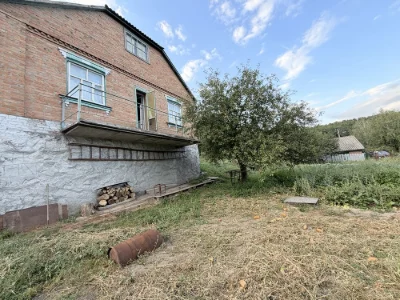 Цегляний будинок 92 м² вул Залізнична