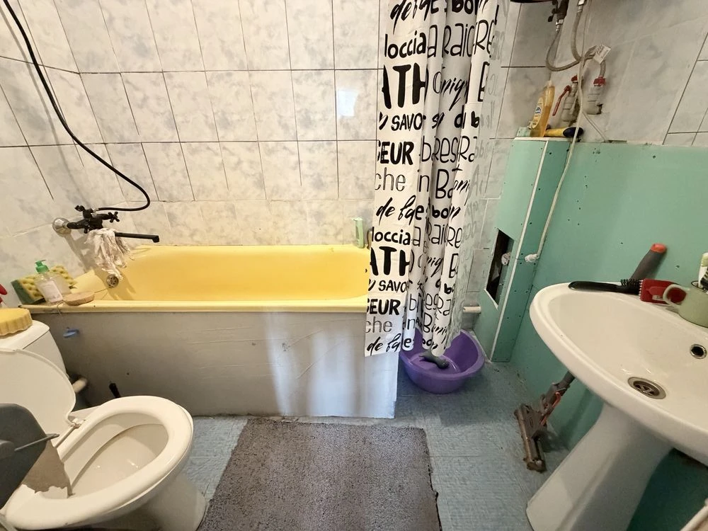 Цегляний будинок 92 м² вул Залізнична