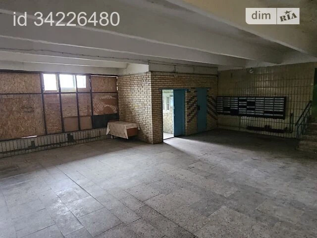 Room for sale 96 sq. m. on Azerbaycanska Street 8A • ID 3422