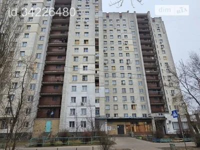 Room for sale 96 sq. m. on Azerbaycanska Street 8A • ID 3422
