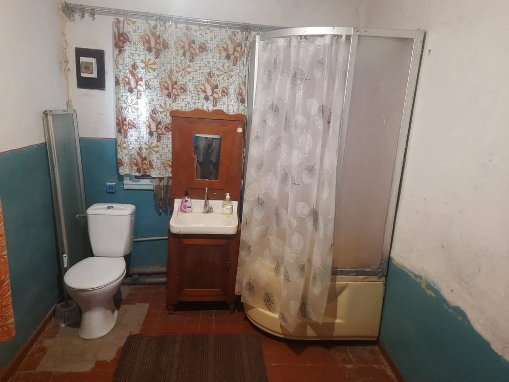 Цегляний будинок 4 кімнати вул.Поділ поруч річка