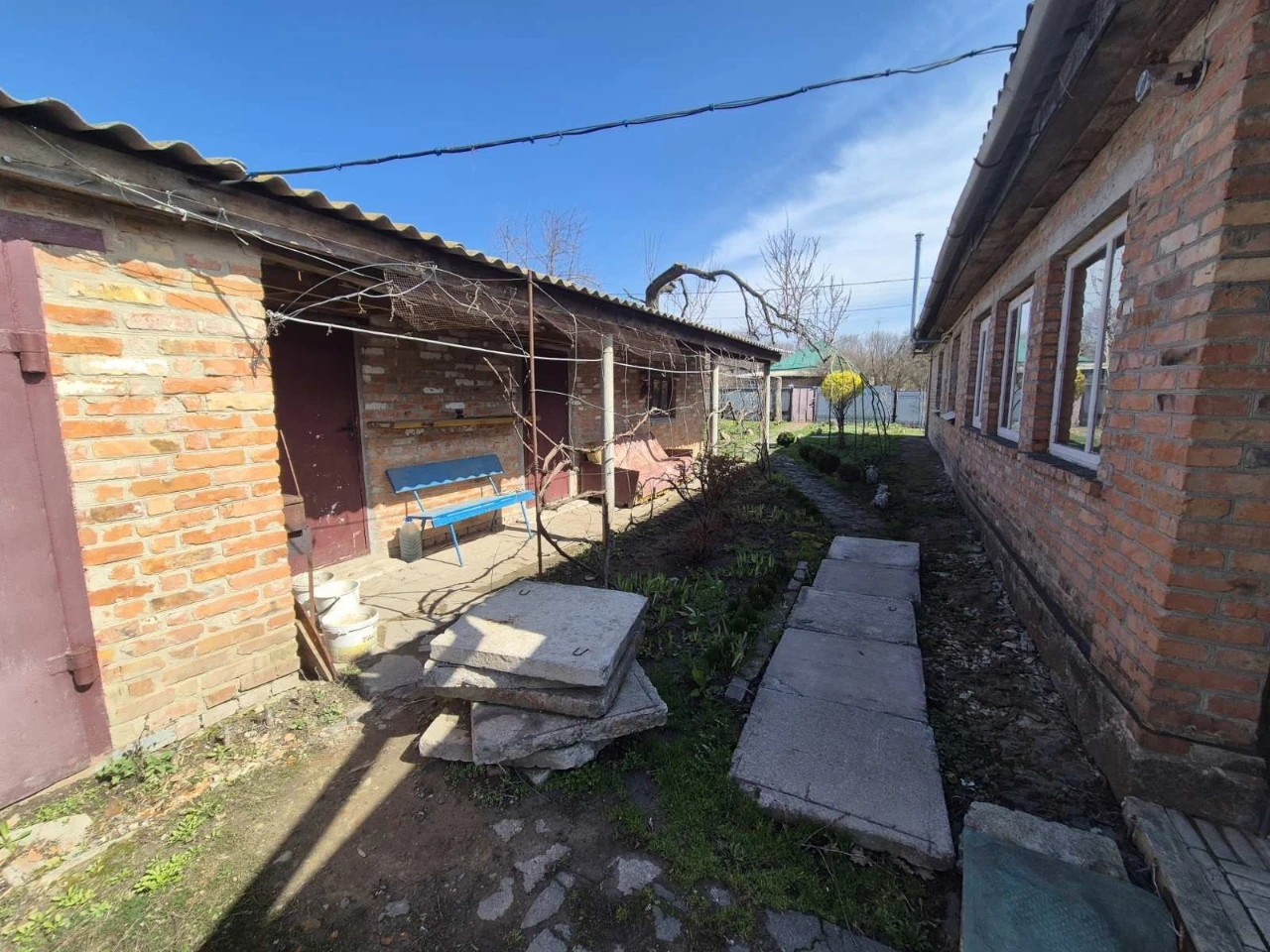 Продам житловий будинок р-н ж/д вокзалу