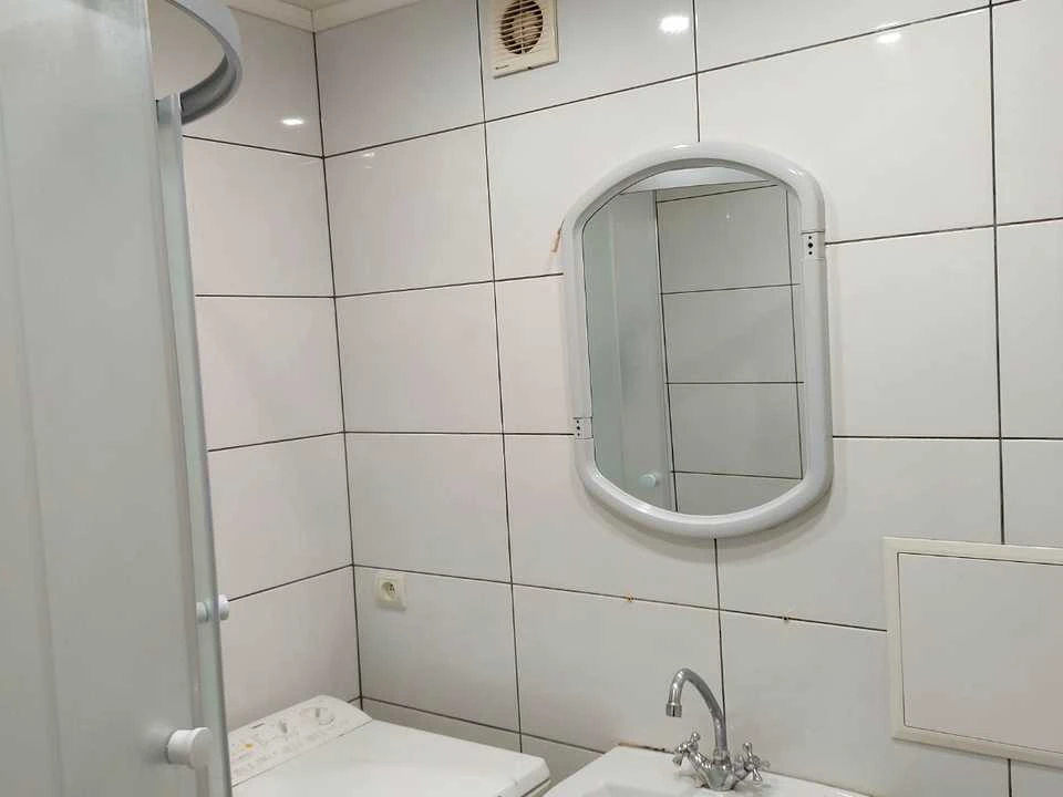Apartment. Kharkiv, Nauky Ave. (Lenina)