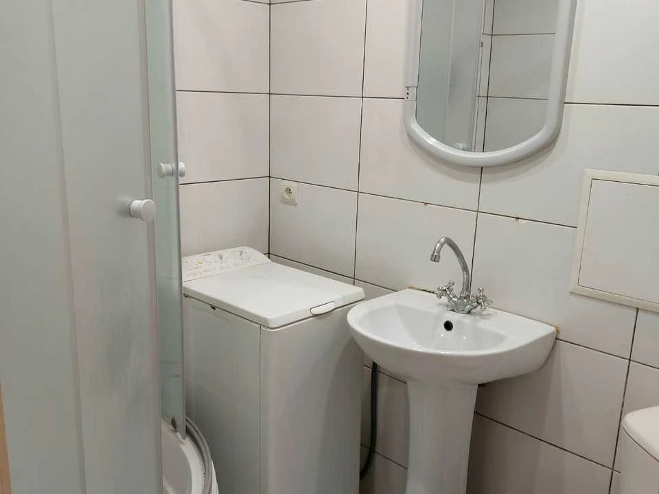 Apartment. Kharkiv, Nauky Ave. (Lenina)