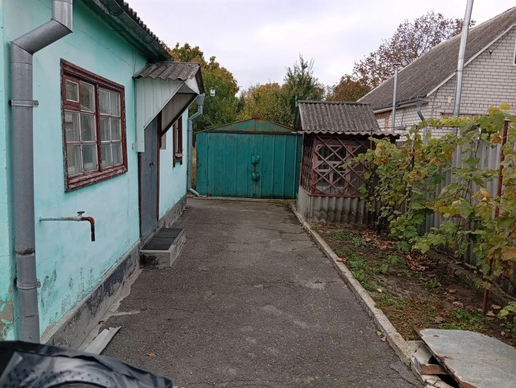 ПРОДАМ будинок Миргород, або здам в оренду.