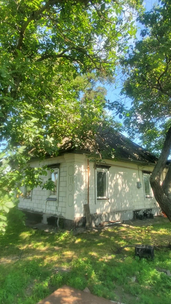 Продам! Будинок в центрі Миргорода з ділянкою або обмін на к