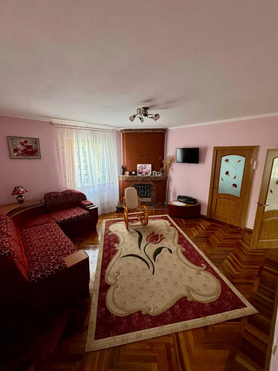 Сучасний будинок в Миргороді. Можливий продаж по сертифікату