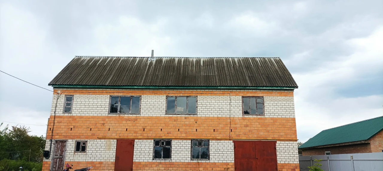 Продам дім двох поверховиий