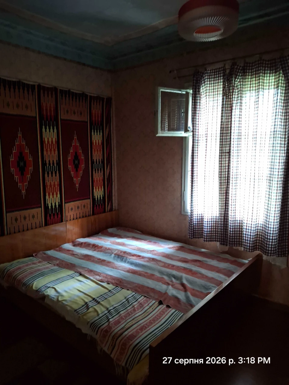Частина будинку з двох кімнат по вул. Сорочинській