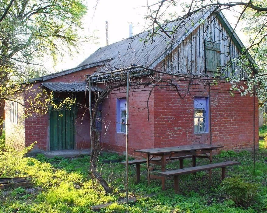 Продам дом с участком в курортном городе Миргород