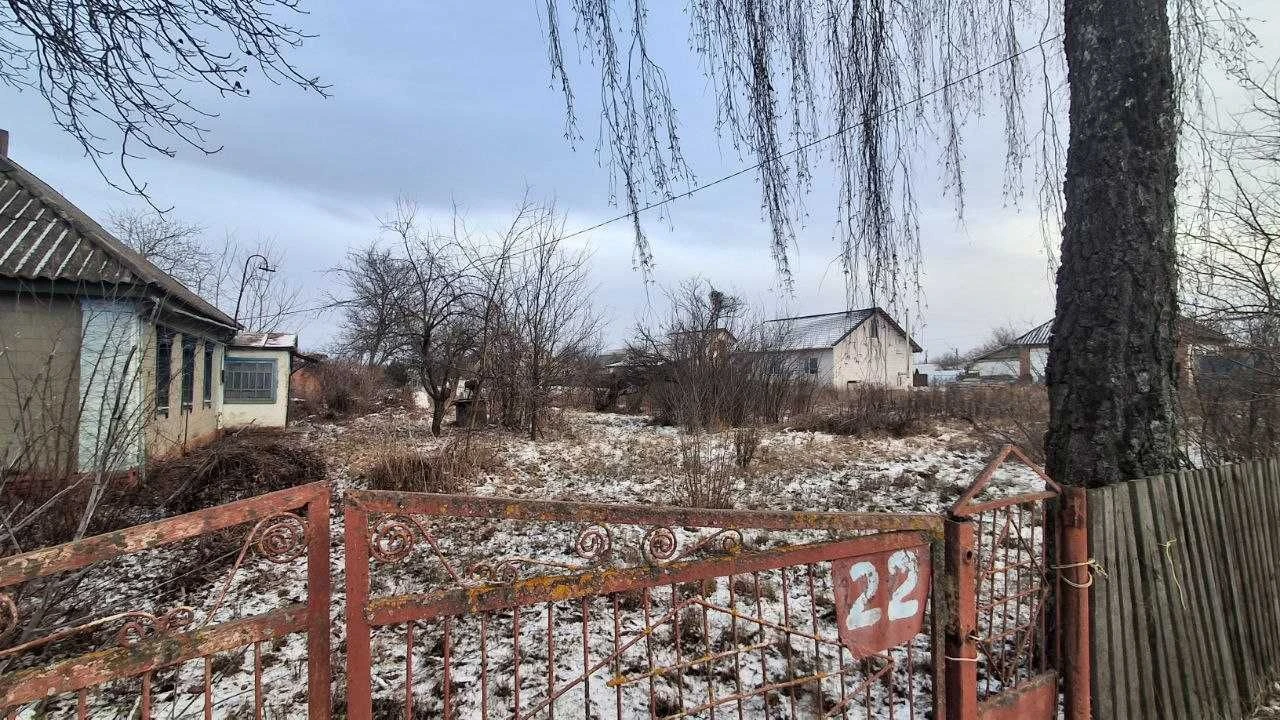 Продаж земельна дiлянка 20 соток з будинком