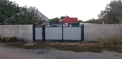 Продам будинок у центрі курортного та мальовничого міста Мир
