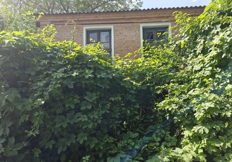 Продам 3-кімнатну частину будинку